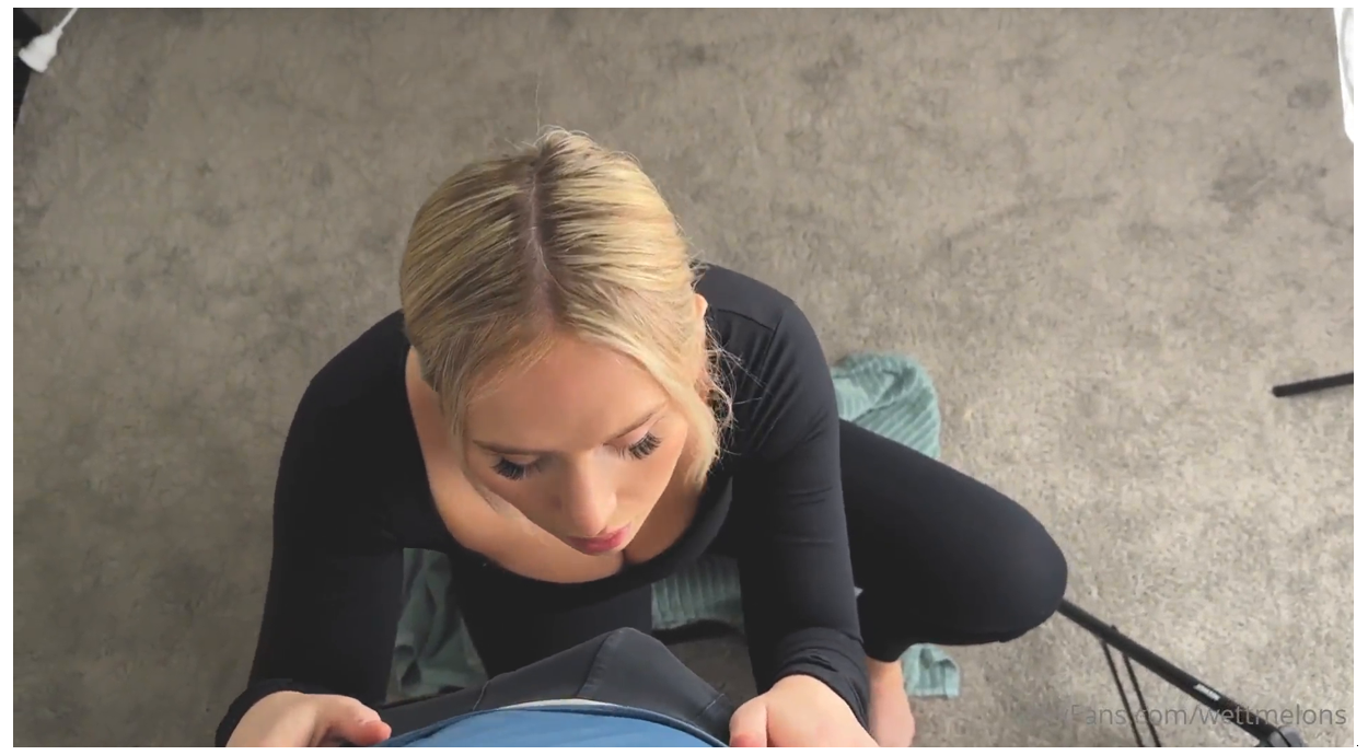 Wettmelons Fully Face Bodysuit Fuck Video Leaked